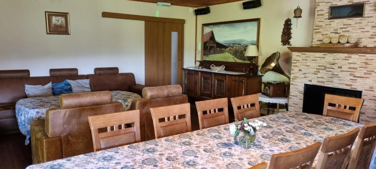 Chata Linia Kokava nad Rimavicou Esterno foto
