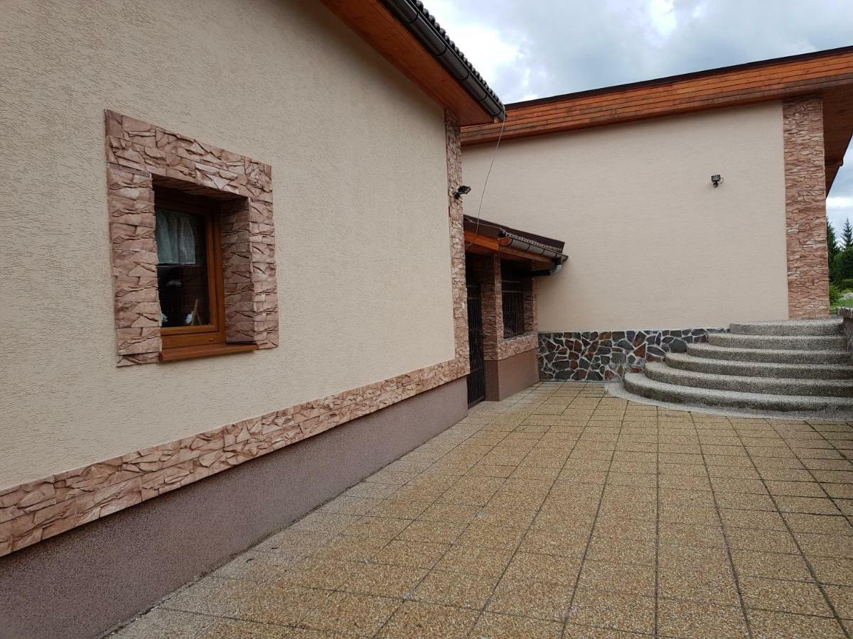 Chata Linia Kokava nad Rimavicou Esterno foto